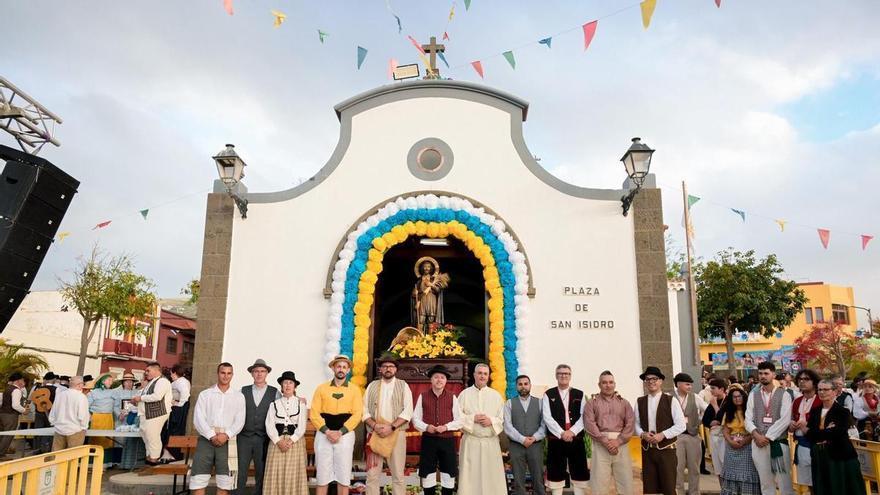 San Isidro celebra su Romería Ofrenda entre tradición y devoción popular