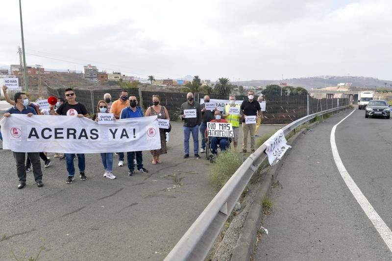 Manifestación de vecinos de Almatriche