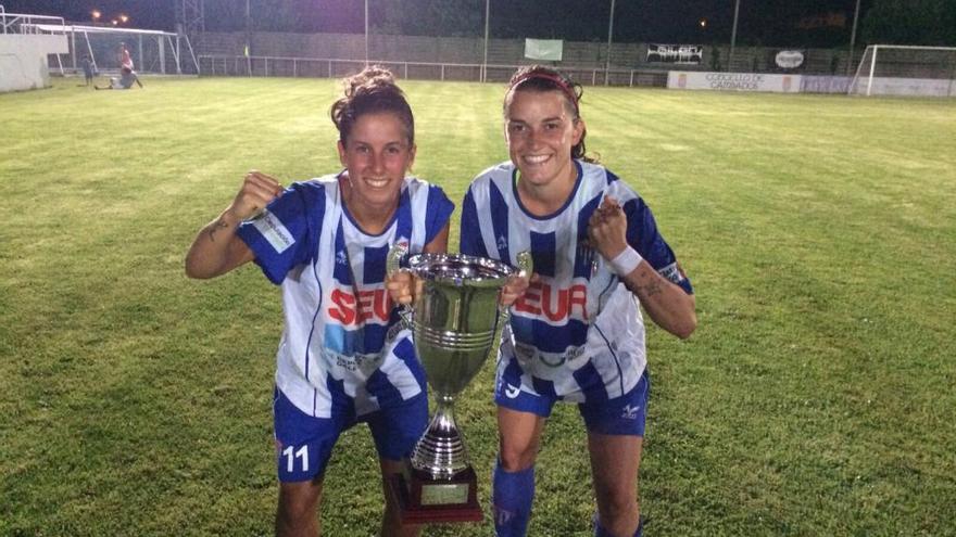 Joana y Tania, tras ganar la Copa Vigo.