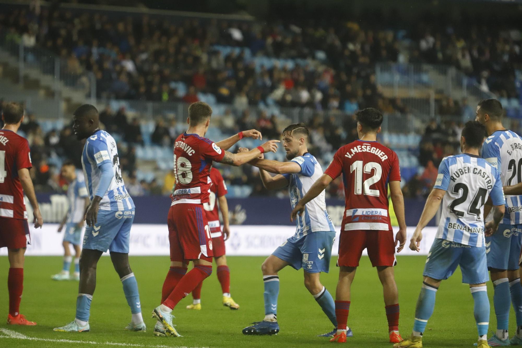 El Málaga CF - Granada CF, en imágenes