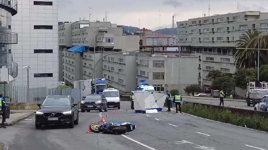 Un motorista de 60 años muere en un accidente de tráfico en A Coruña