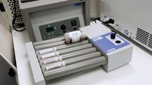Archivo - Una prueba PCR para la viruela del mono, foto de recurso