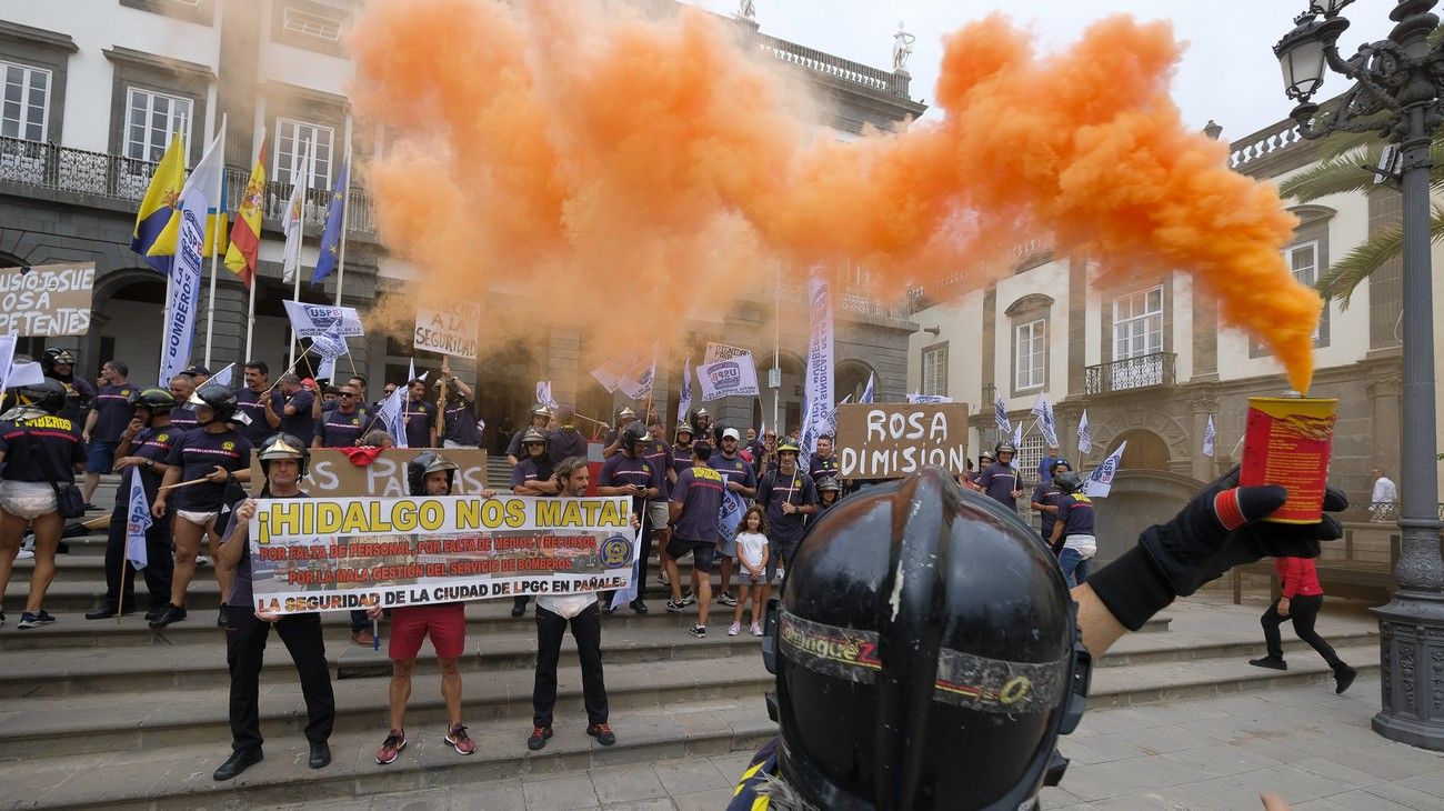 Manifestación bomberos de Las Palmas de Gran Canaria