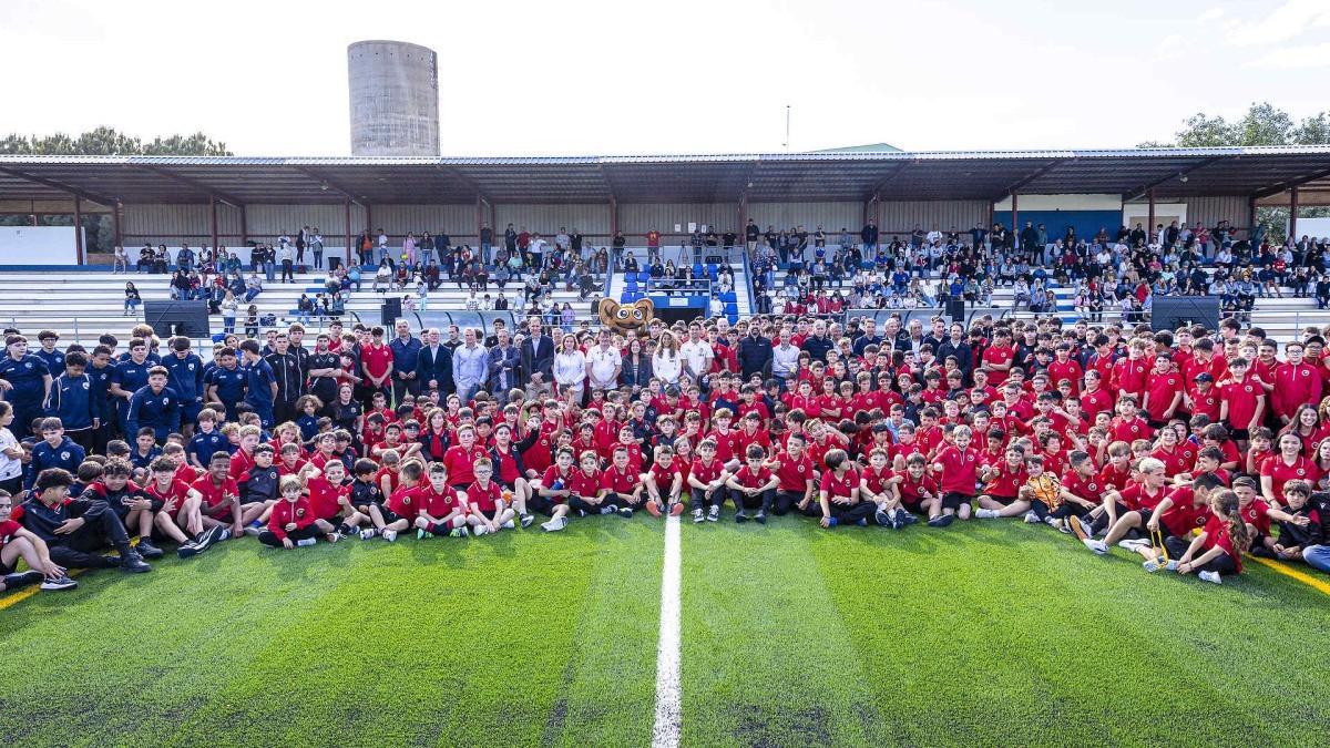 Acto institucional de reapertura del campo 'Mundial 82' de Catarroja.