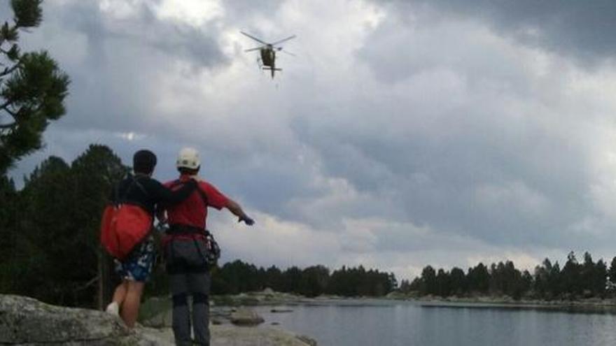 Rescaten tres excursionistes accidentats a Meranges, a Organyà i a Montserrat