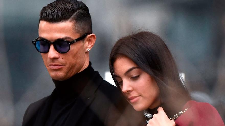 El desgarrador mensaje de la hermana de Cristiano Ronaldo tras el fallecimiento de uno de sus gemelos