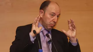 El reproche de Gonzalo Bernardos al Gobierno: "¿No había nadie en el Ministerio de Hacienda capaz..."
