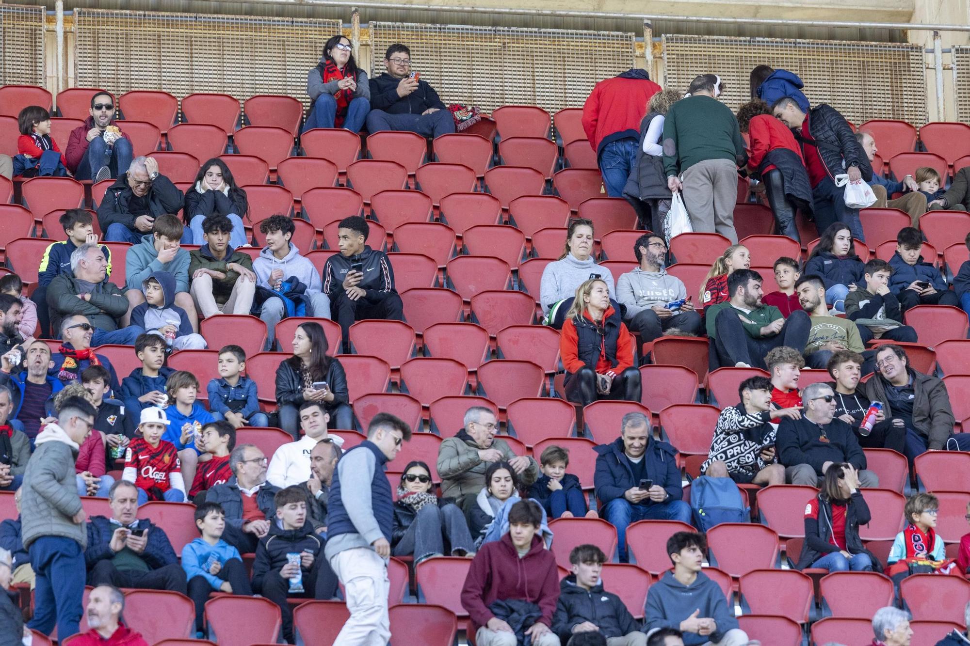 FOTOS | RCD Mallorca - Alavés: Búscate en las gradas del Estadi Mallorca Son Moix