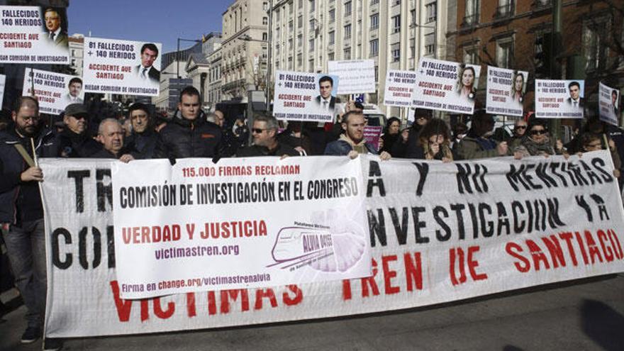 Manifestación de víctimas del Alvia en Madrid. // P.G.