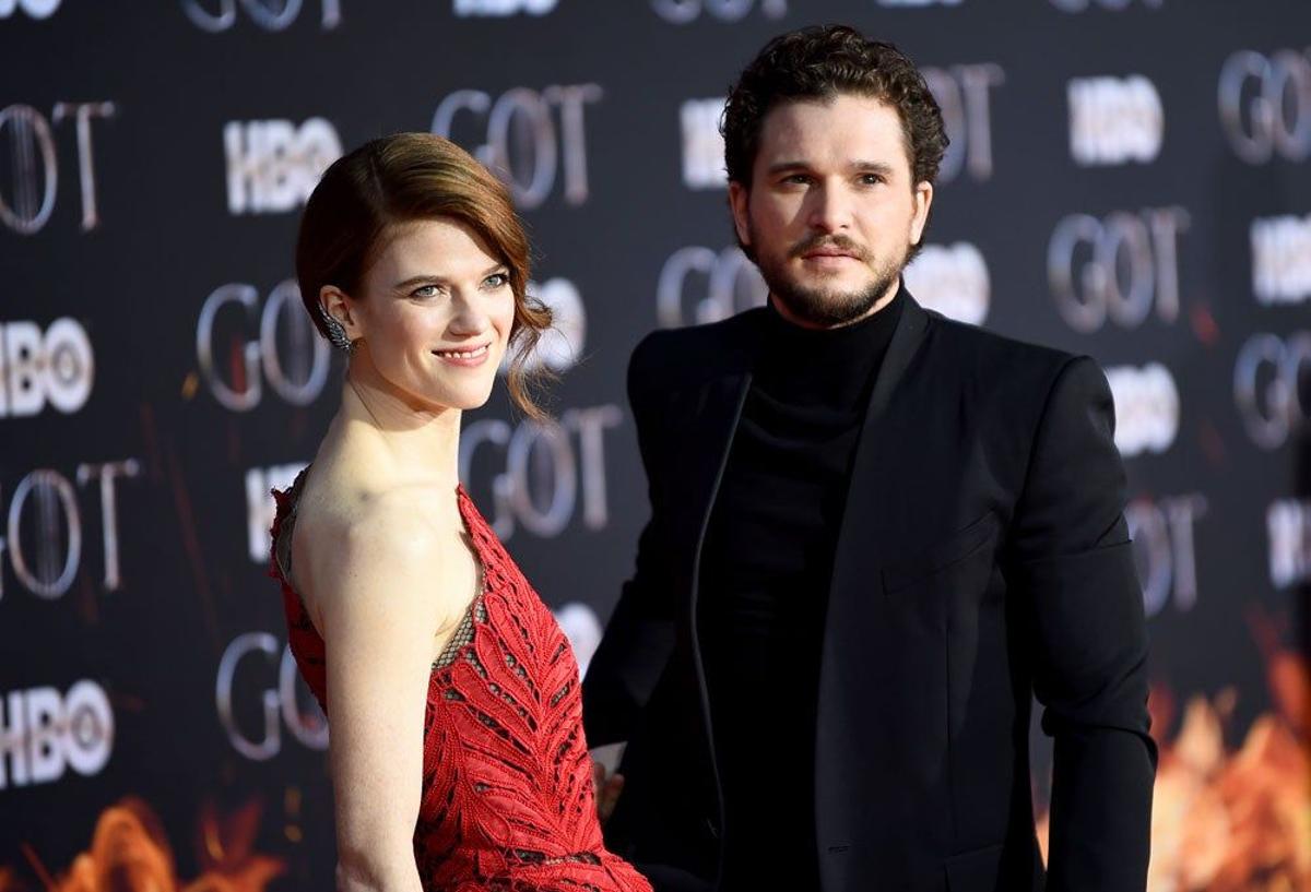 Kit Harington y Leslie Rose en la premier de 'Juego de Tronos' temporada 8