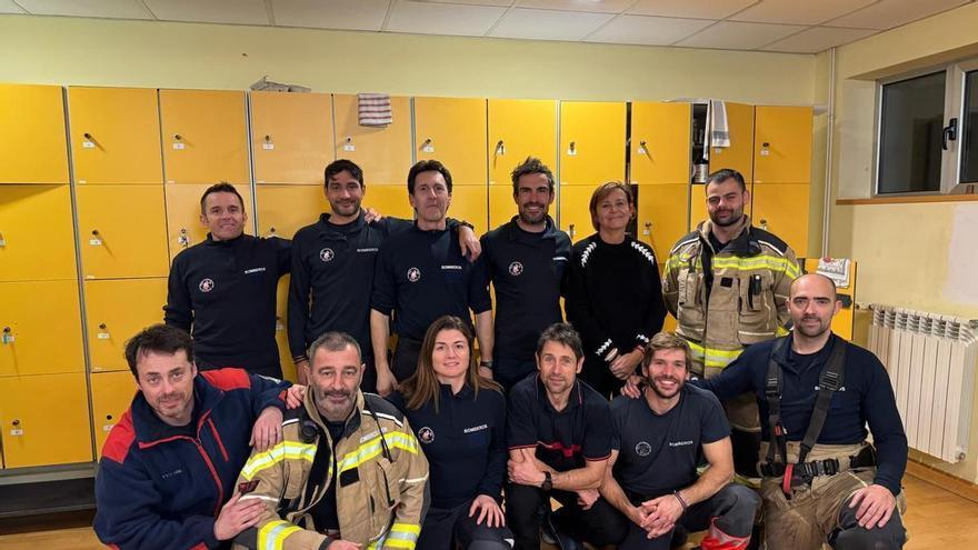 Moriyón da la bienvenida al Año Nuevo con el servicio de Bomberos de Gijón