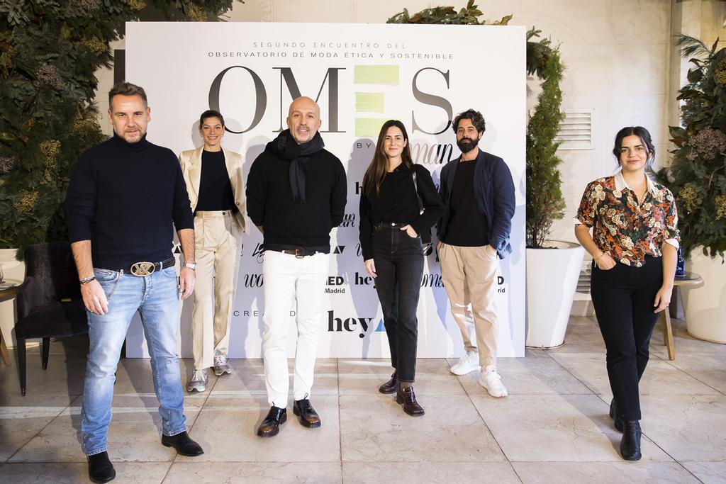 Álvaro Castellón, Marta Ortiz, Arnaud Maillard, Gala González, Moisés Nieto y Almudena Tirado en el segundo encuentro de OMES, organizado por Woman, por la agencia Hey y con la colaboración de IED Madrid.