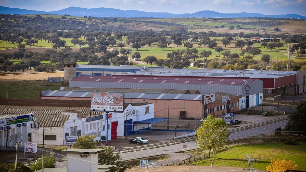 Algunas de las empresas del polígono industrial La Emiliana en Pozoblanco.