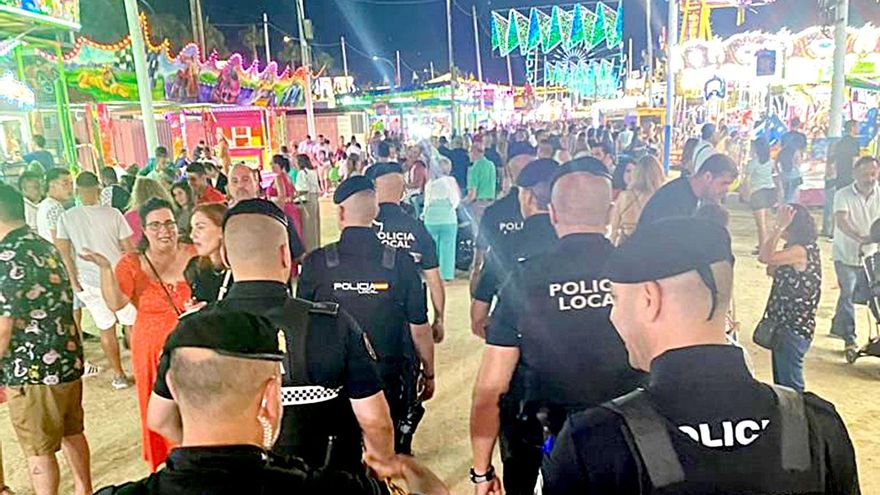 Una niña de 10 años sale disparada de una atracción de feria en La Línea de la Concepción