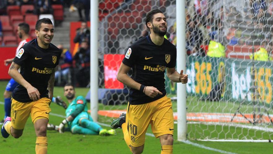 Carrasco celebra el primer gol del partido.