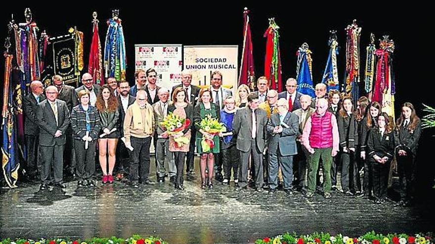 La XIII Gala de la Música congrega a 450 personas y homenajea a Alfonso Alfonso