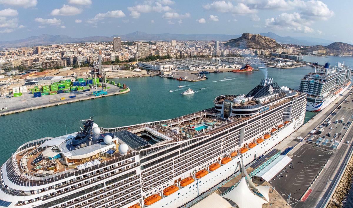 Las escalas de cruceros han seguido con su línea ascendente.