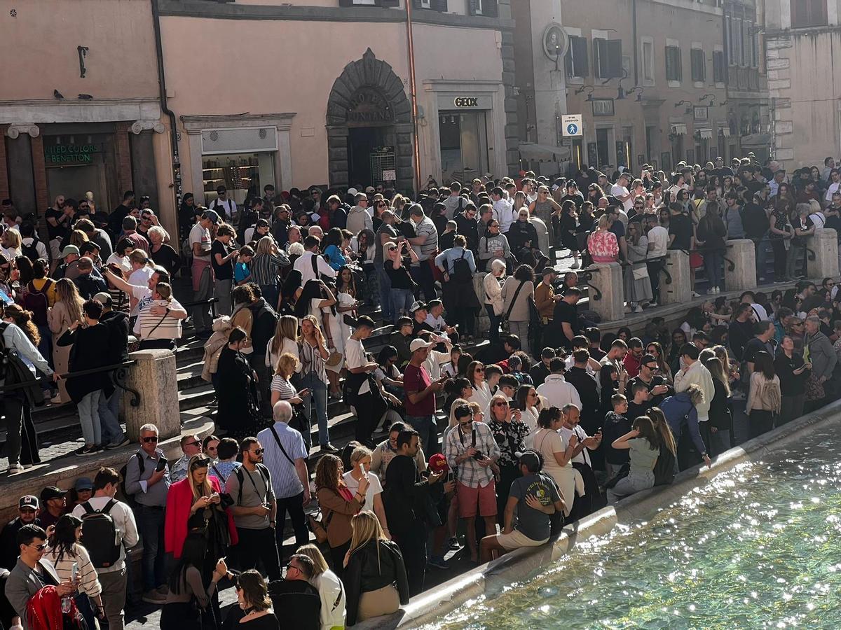 Crònica des de Roma: desbordada per les masses