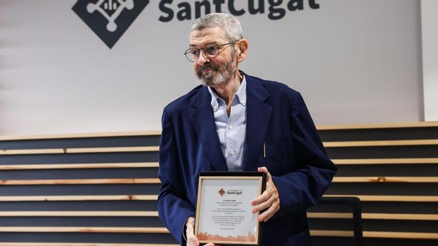 Joan B. Culla, en ser reconegut per la seva trajectòria a Sant Cugat