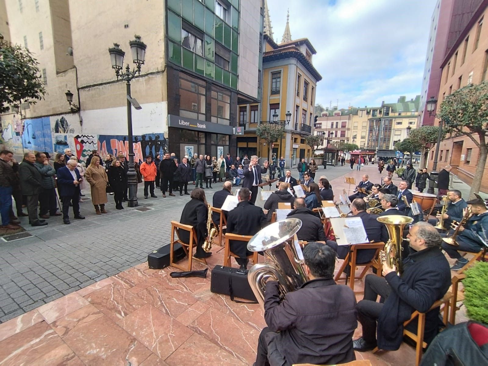 Entrega de medallas a los trabajadores veteranos del Ayuntamiento de Langreo