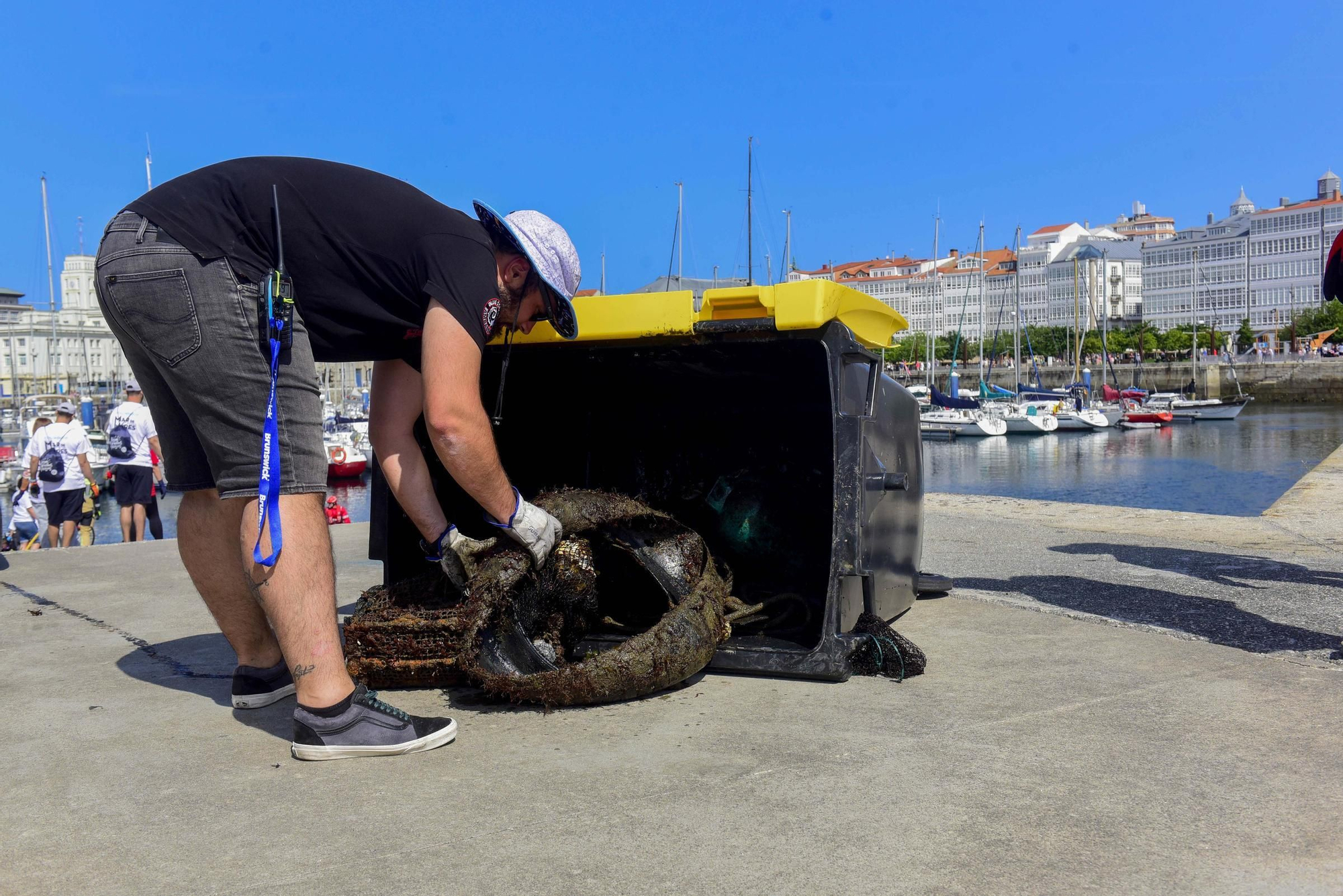 VI Gran limpieza de fondos marinos en A Coruña