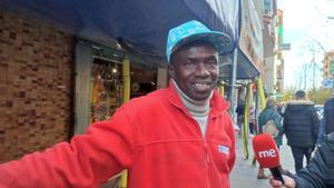 En Buba, un senegalès de Sabadell a qui li ha tocat el Gordo de Nadal 2022: «Cada any compro loteria»