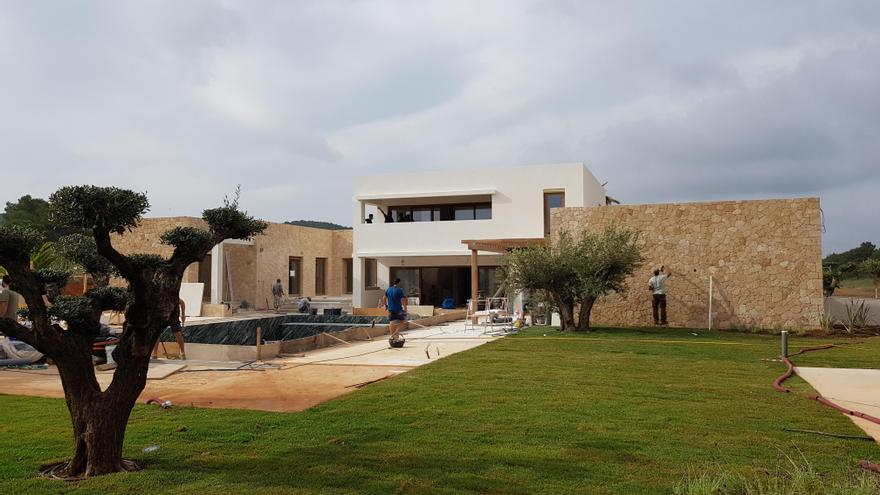 Multa de casi un millón de euros para la propiedad de una villa de Ibiza