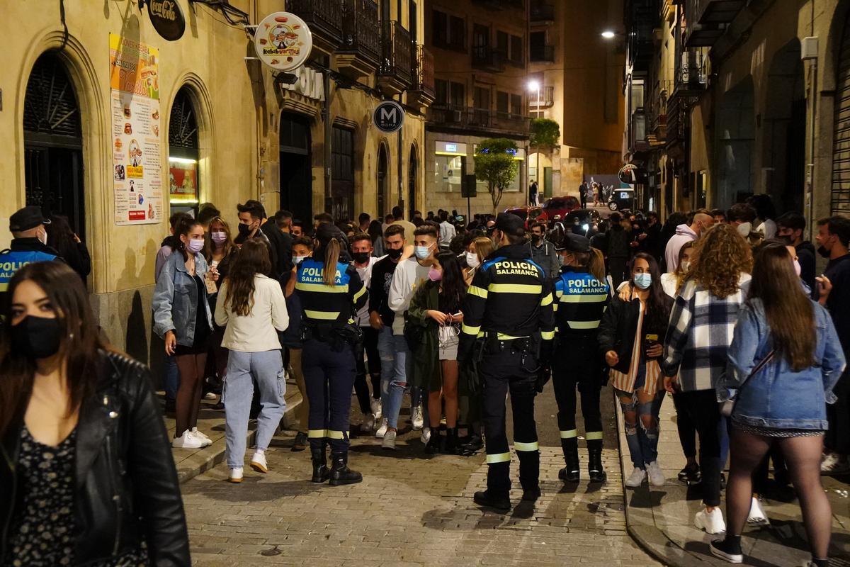 Madrid neutralitza les aglomeracions nocturnes amb 2.000 policies de reforç