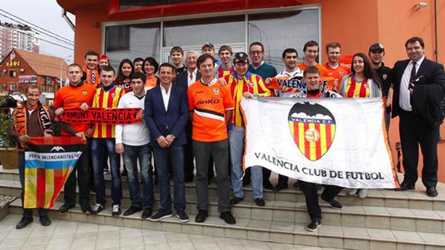 Un partido especial para la peña valencianista «Los Rusos»