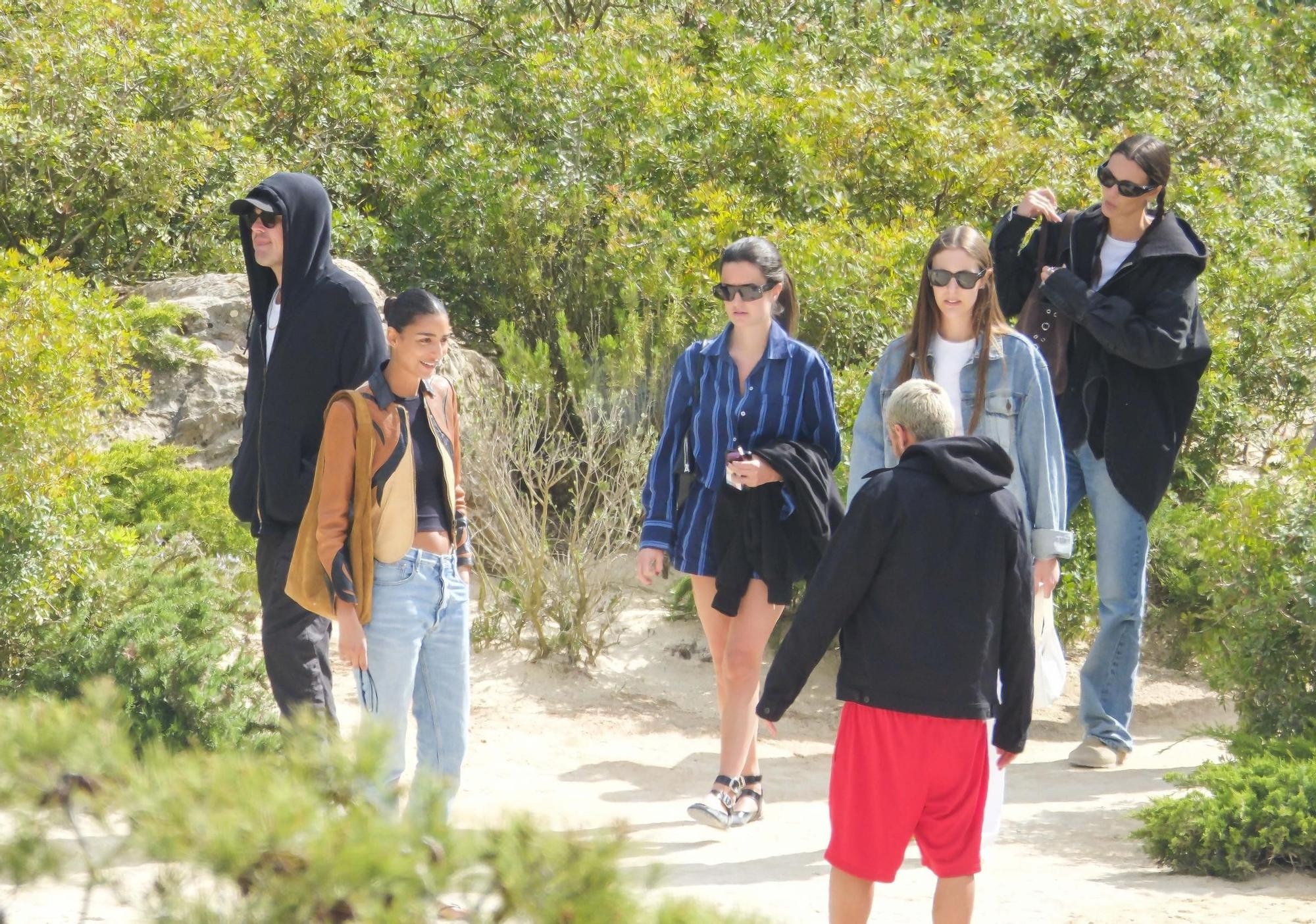 Leonardo Dicaprio vuelve a Ibiza con Vittoria Ceretti