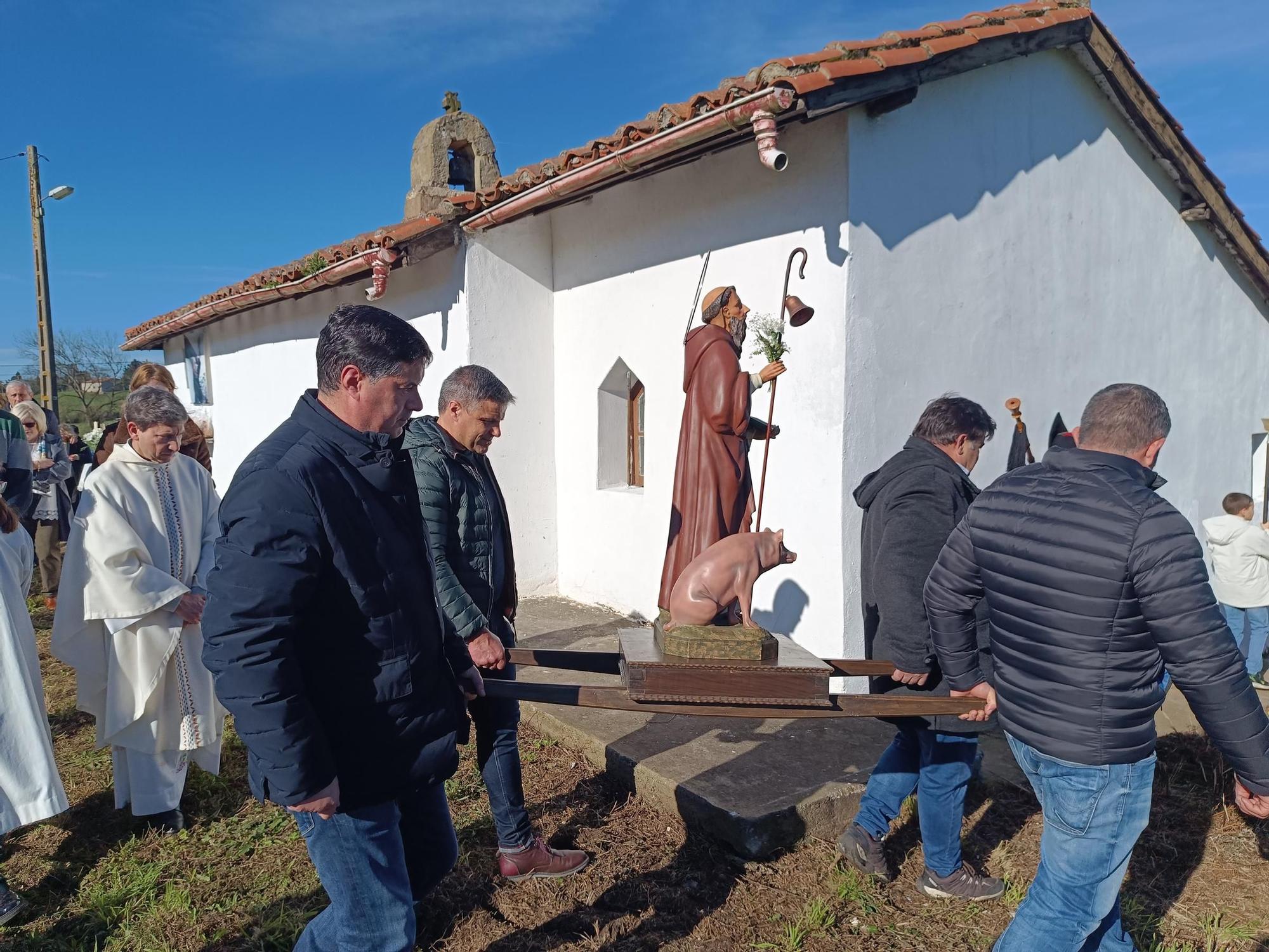 Robledo homenaje a José Manuel Vega Casas en las fiestas de Sant' Antón