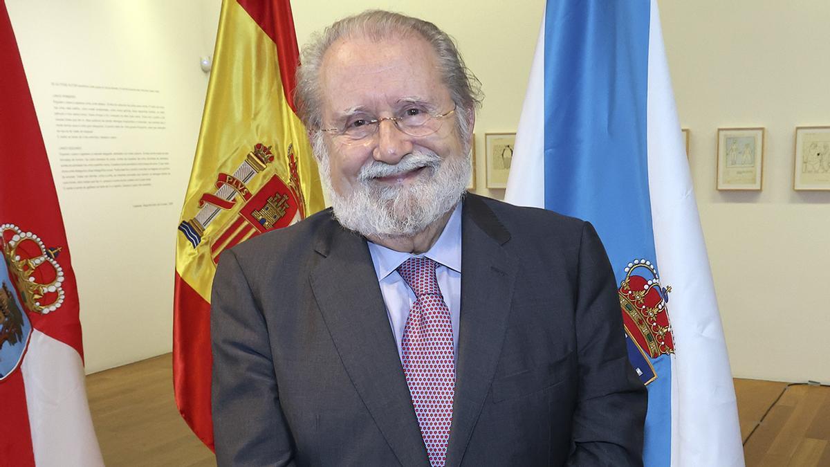 Julio Picatoste, invitado en el Club Faro