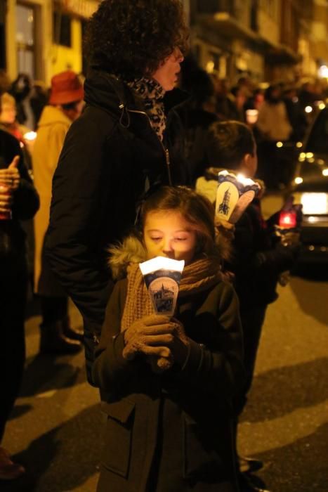 Procesión de las antorchas en Lourdes (Zamora)