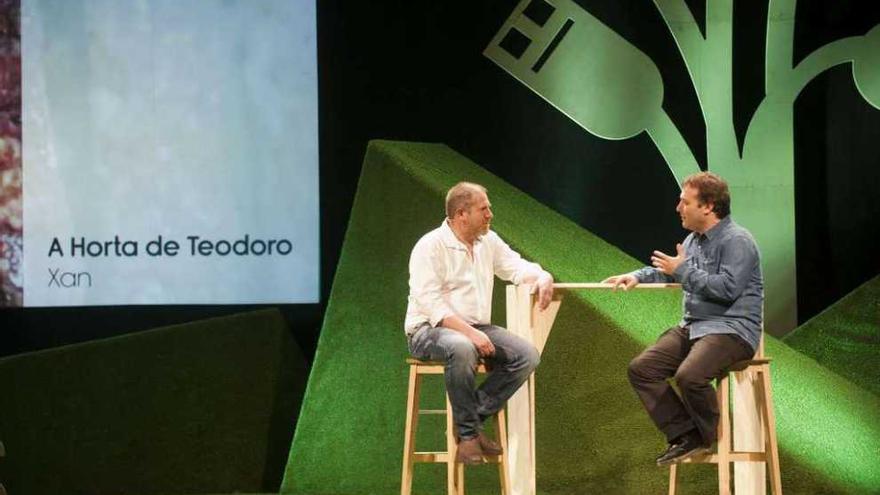 Xan, de A Horta de Teodoro, a la izquierda, durante su intervención.