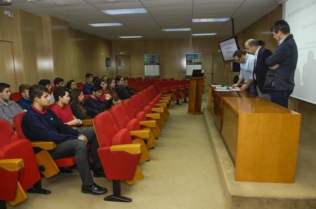 ENTREGA PREMIOS OLIMPIADA DE FISICA