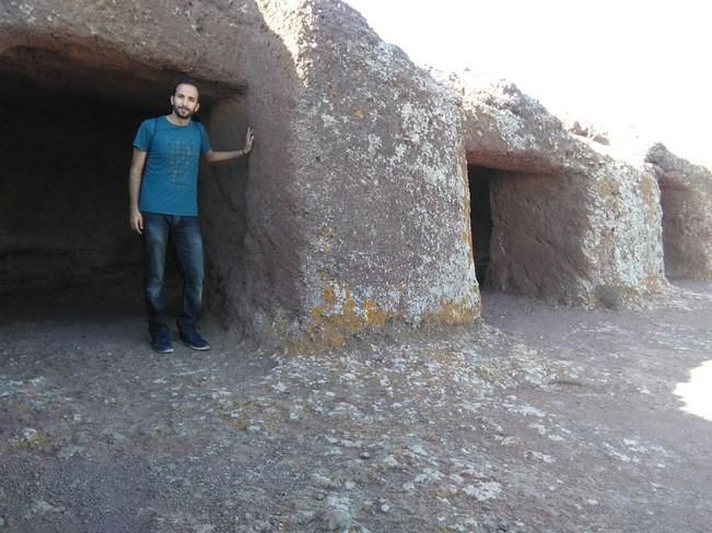 El periodista Víctor Ucar promociona la arqueología de Gran Canaria