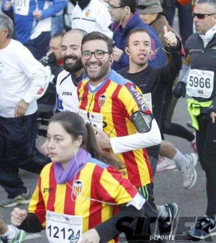 Búscate en la meta de Mestalla