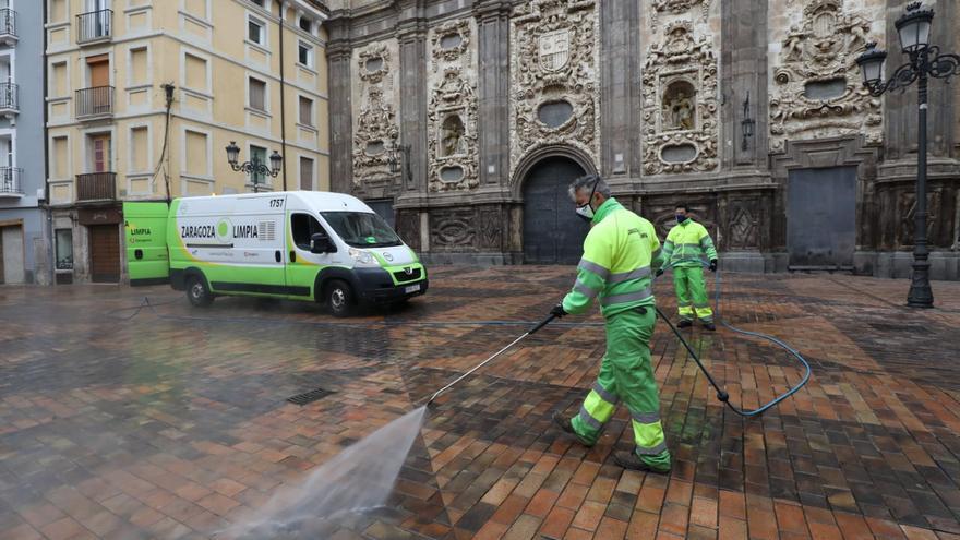 Zaragoza invertirá dos millones de euros este año más para mejorar la limpieza en las calles