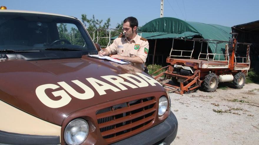 La vigilància privada tornarà al juny als camps de l&#039;Armentera i Ventalló