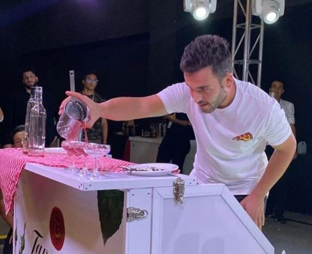 Juanjo Montes durante el campeonato de coctelería.
