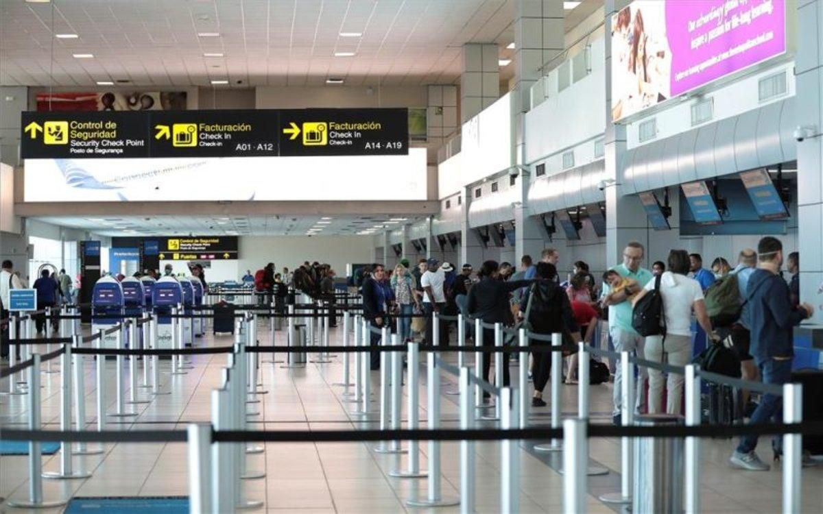 panama-aeropuerto panama-aeropuerto