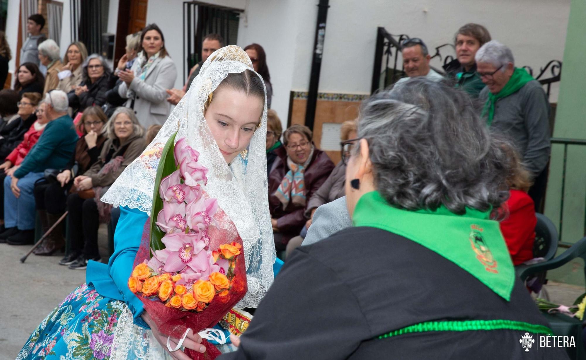 Bétera celebra la Ofrenda a la Mare de Déu de las Fallas de 2023