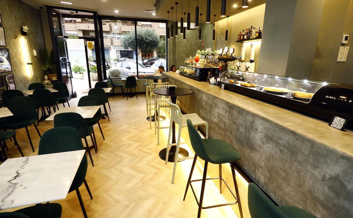 eXtreme Gastro &amp; Backery se sitúa en la avenida Pablo Gargallo, muy cerca de plaza Europa.