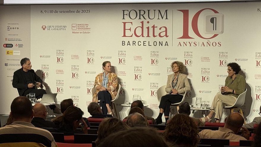 El 'romantasy', la ola juvenil que revoluciona el mercado editorial