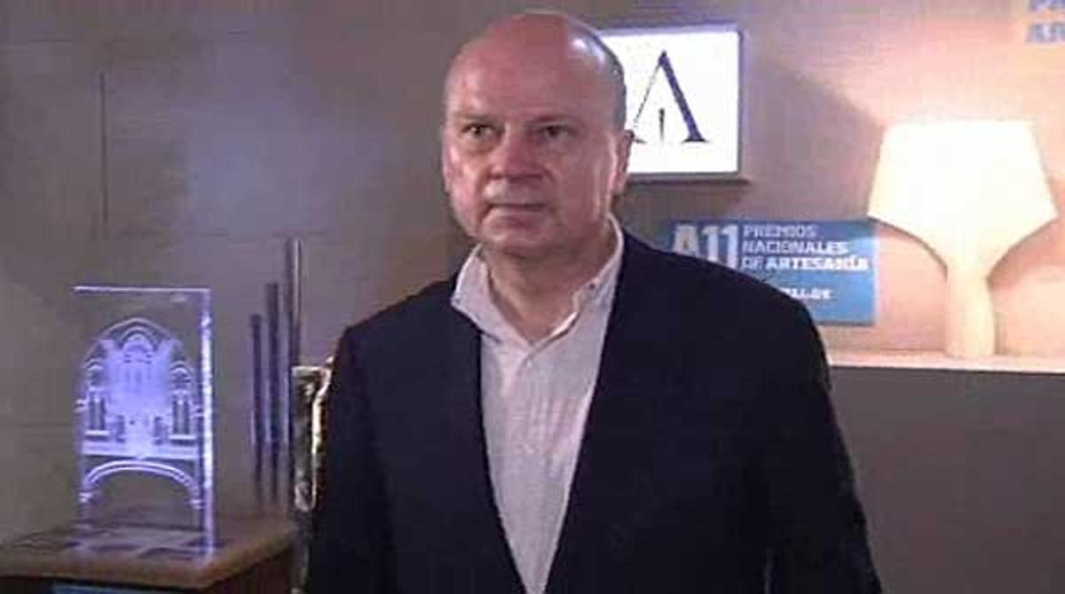 El conseller dEconomia valencià dóna les primeres dades sobre el rescat.