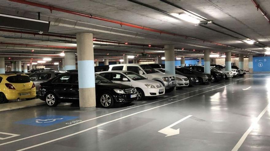 ¿Quieres encontrar aparcamiento rápido? Toma nota de este truco para dar con los parking más cercanos