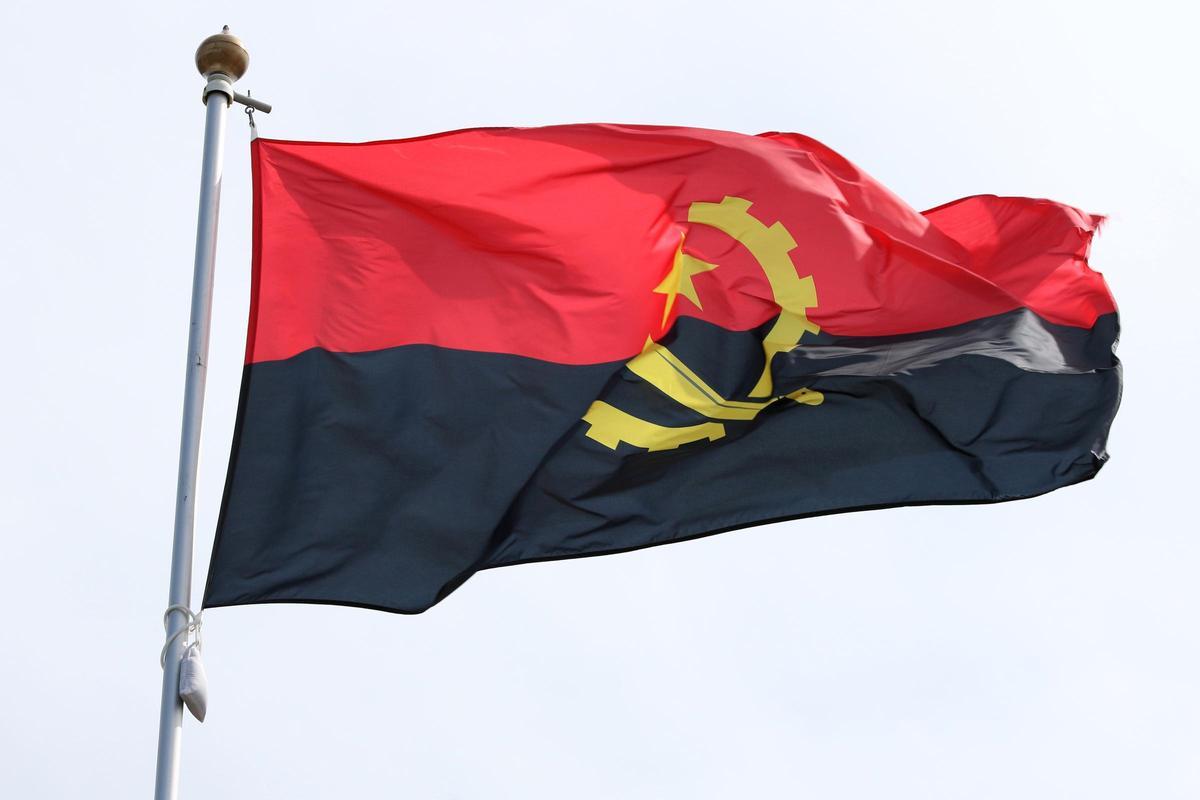 Bandera de Angola