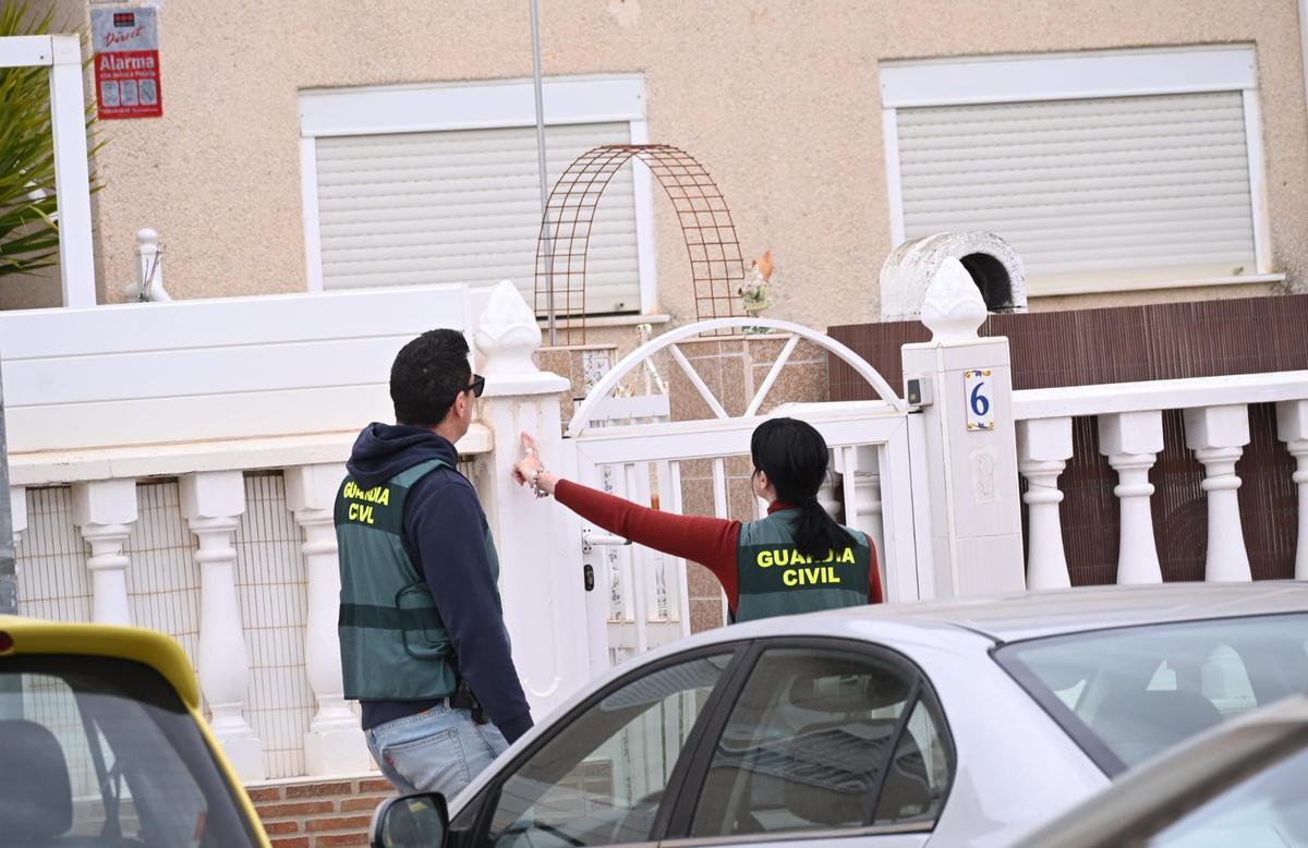 Crimen en Torrevieja: un hombre mata a su hija de 3 años