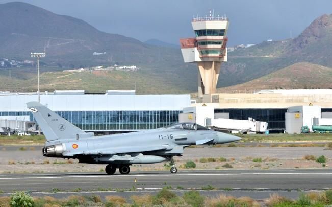 MANIOBRAS EJERCITO AIRE BASE AEREA