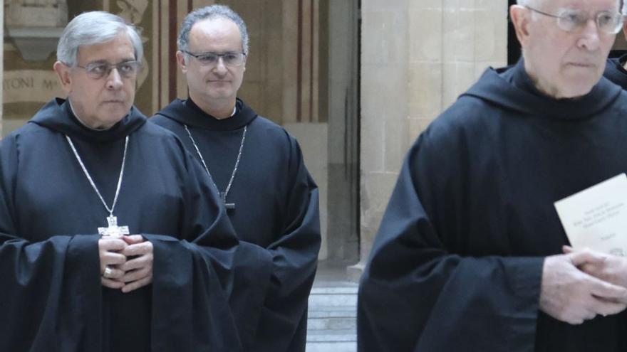 Montserrat fia al nou abat la recuperació i la fita mil·lenària
